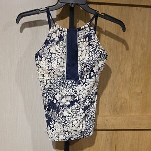 (J29) Floral Navy and White Women's Swim Top Sz M